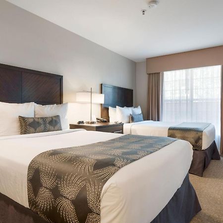 Chase Suites Brea-Fullerton - North Orange County Экстерьер фото