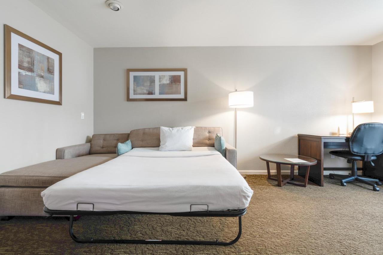 Chase Suites Brea-Fullerton - North Orange County Экстерьер фото