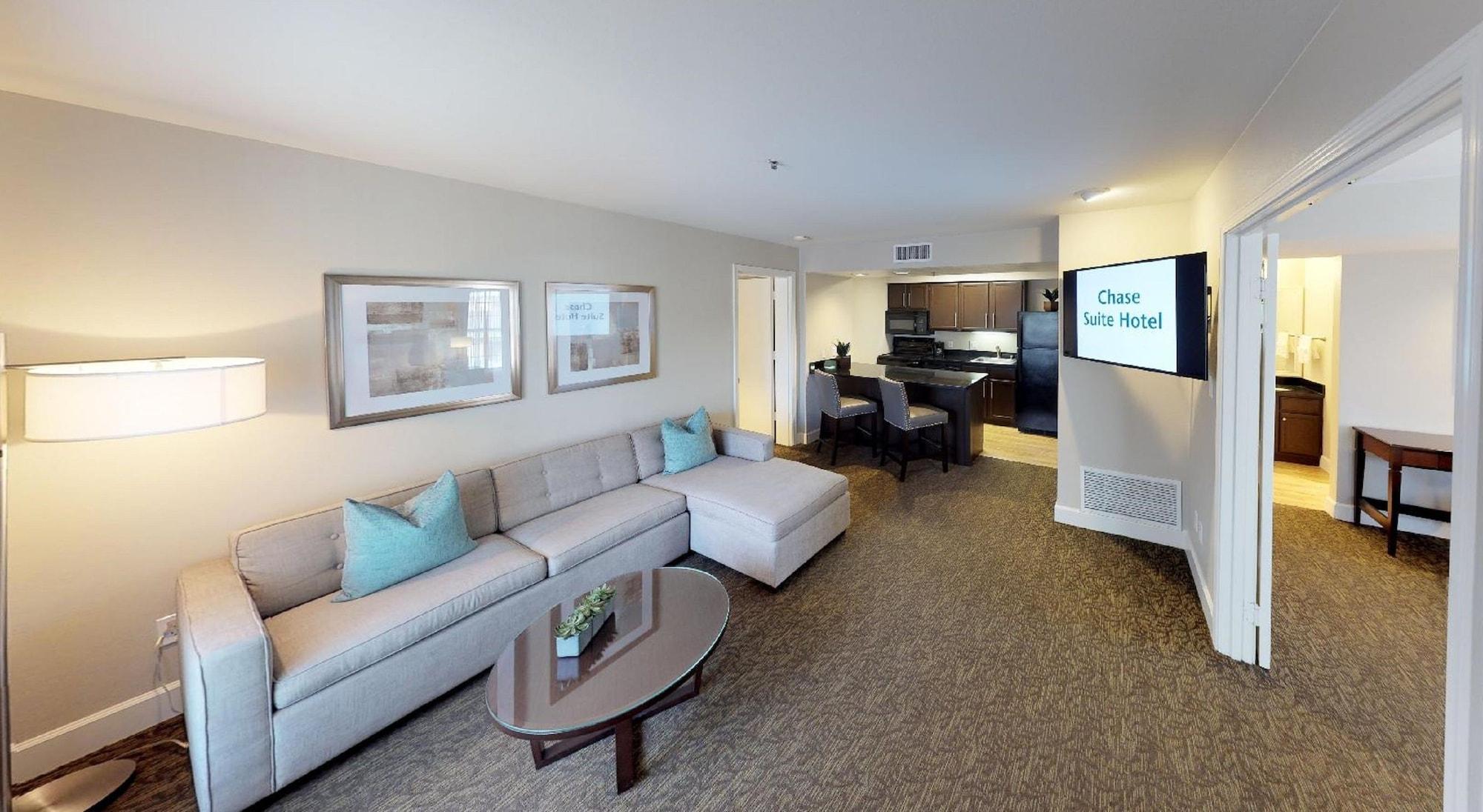 Chase Suites Brea-Fullerton - North Orange County Экстерьер фото